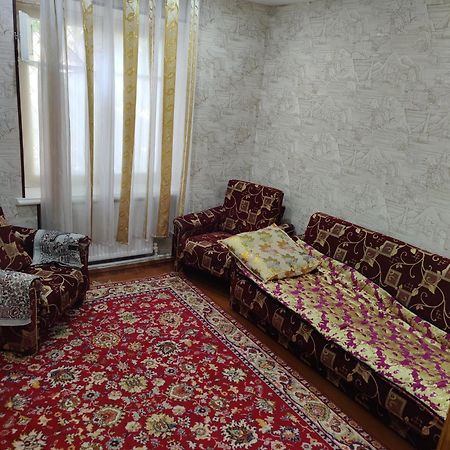 Muharram Homestay In The Neighborhood Of The Registan Square, 家族 ゲストハウス Samarkand Eksteriør billede