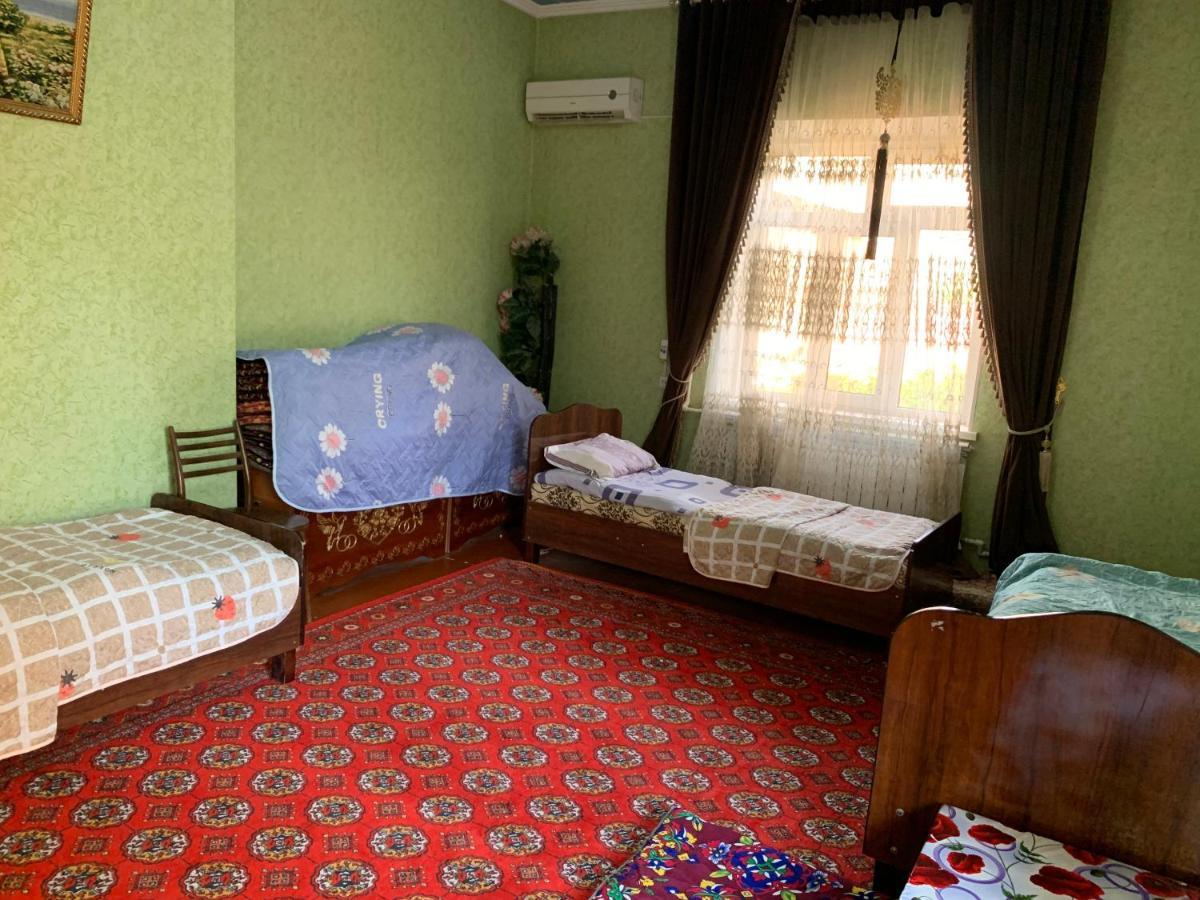 Muharram Homestay In The Neighborhood Of The Registan Square, 家族 ゲストハウス Samarkand Eksteriør billede